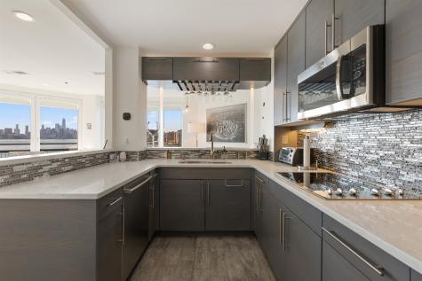 600 Harbor Boulevard Weehawken NJ 07086