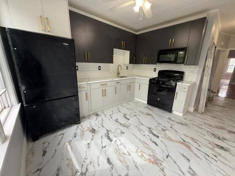 162 West 32nd Street Bayonne NJ 07002