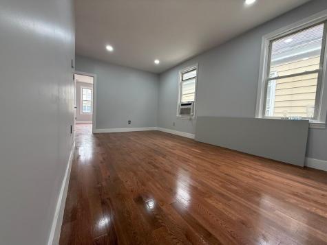 162 West 32nd Street Bayonne NJ 07002