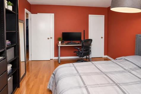 16 Exeter Road Jersey City NJ 07305