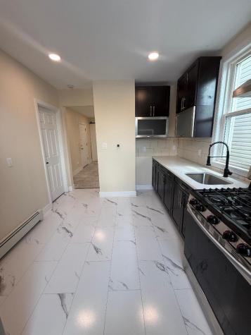 817 15th Street Union City NJ 07087