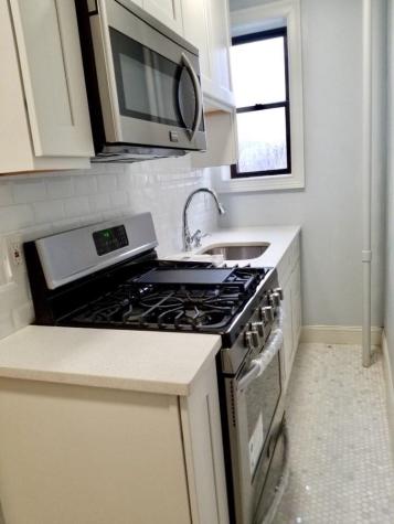 821 Bergen Avenue Jersey City NJ 07306