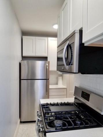 821 Bergen Avenue Jersey City NJ 07306