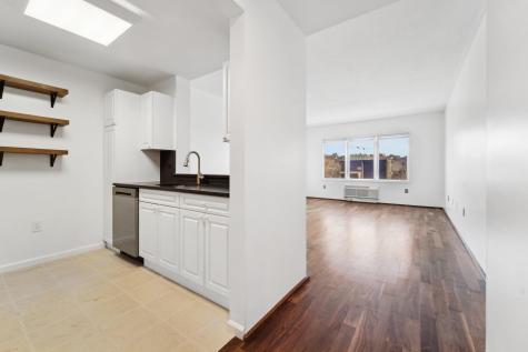 1110 City Place Edgewater NJ 07020