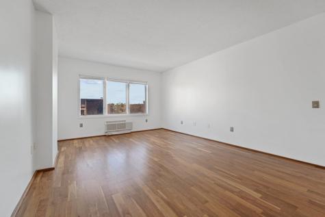 1110 City Place Edgewater NJ 07020