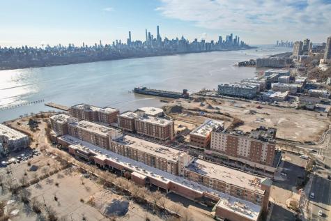 1110 City Place Edgewater NJ 07020