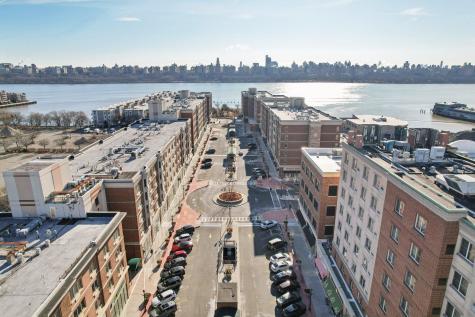 1110 City Place Edgewater NJ 07020