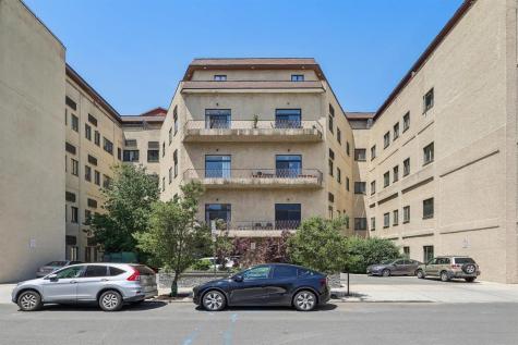 75 Liberty Avenue Jersey City NJ 07306
