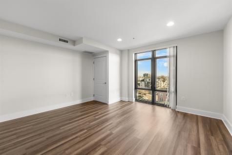 1040 John F Kennedy Boulevard Bayonne NJ 07002