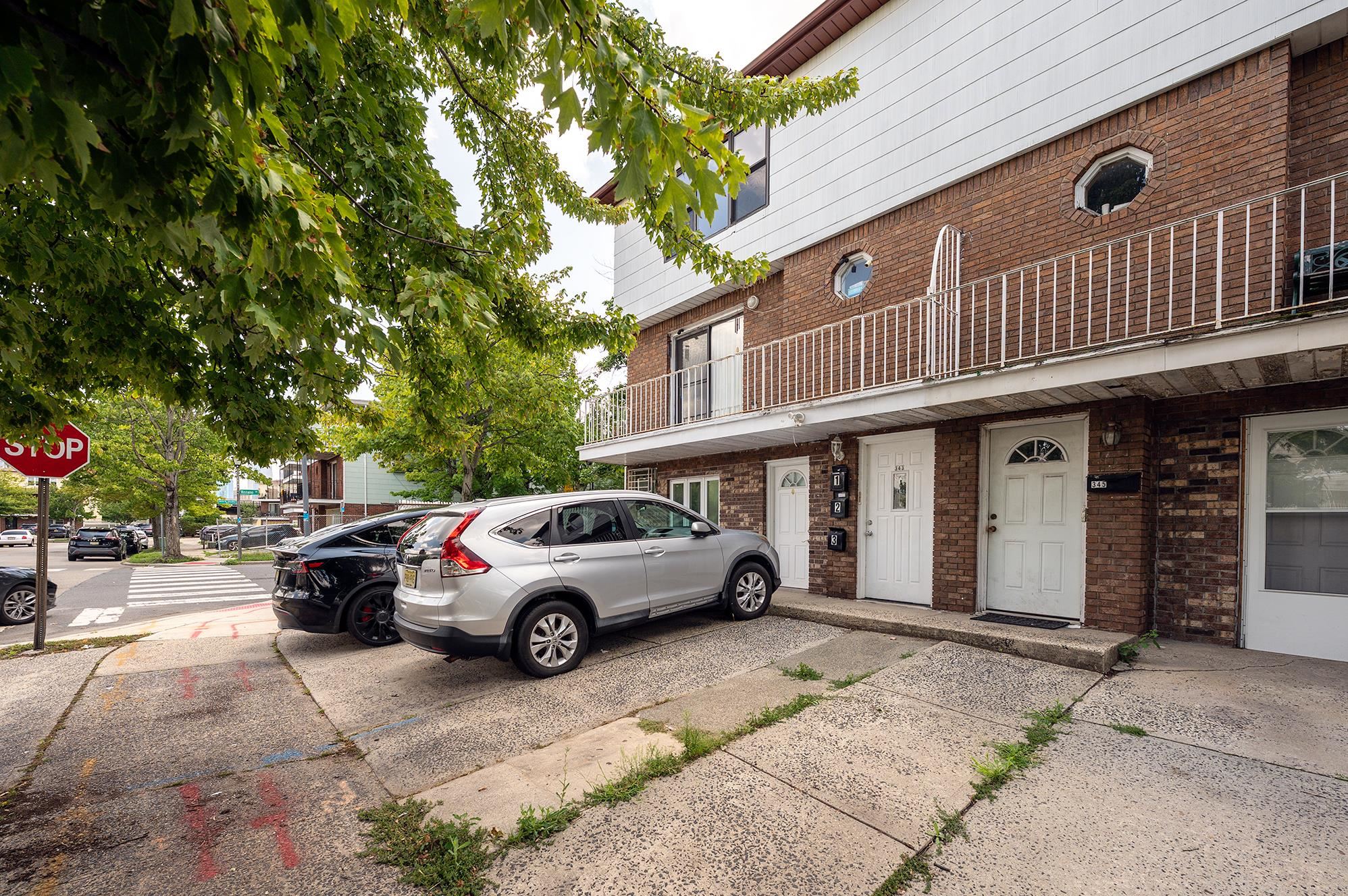 343 Mercer Loop Jersey City NJ 07302