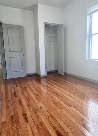 332 Virginia Avenue Jersey City NJ 07304