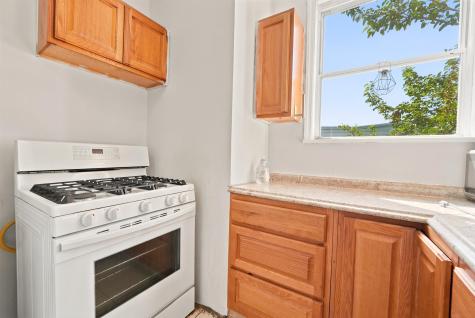 25 West 19th Street Bayonne NJ 07002