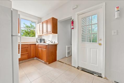 25 West 19th Street Bayonne NJ 07002