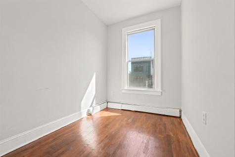 25 West 19th Street Bayonne NJ 07002