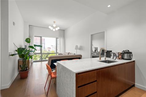 75 Park Lane South Jersey City NJ 07310