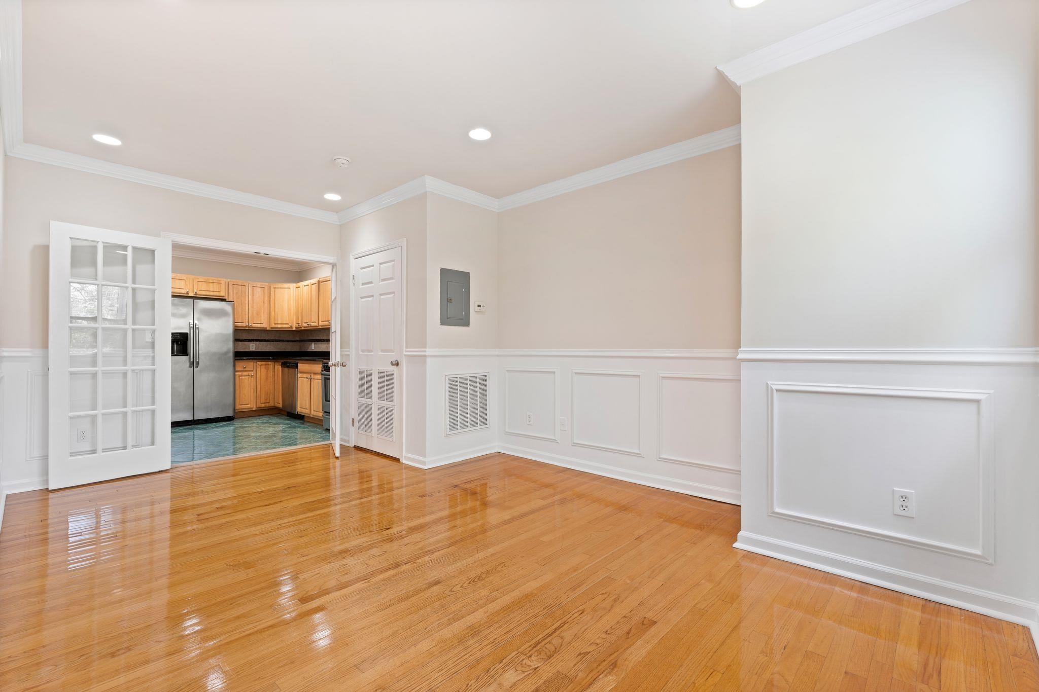 204 Dodd Street Weehawken NJ 07086