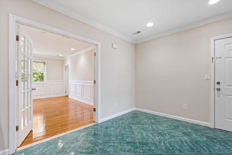 204 Dodd Street Weehawken NJ 07086