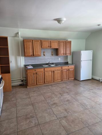 818 Madison Avenue Paterson NJ 07501