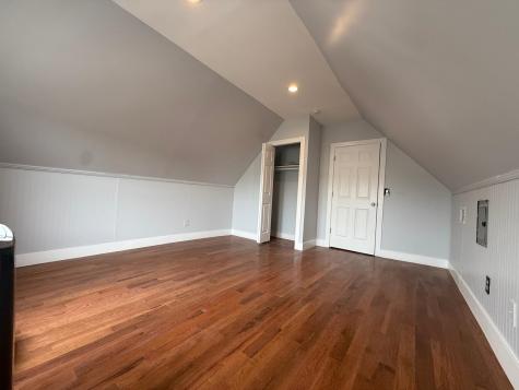 162 West 32nd Street Bayonne NJ 07002