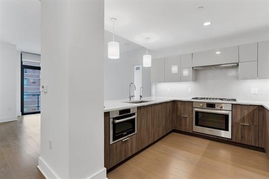 9 Avenue At Port Imperial West New York NJ 07093