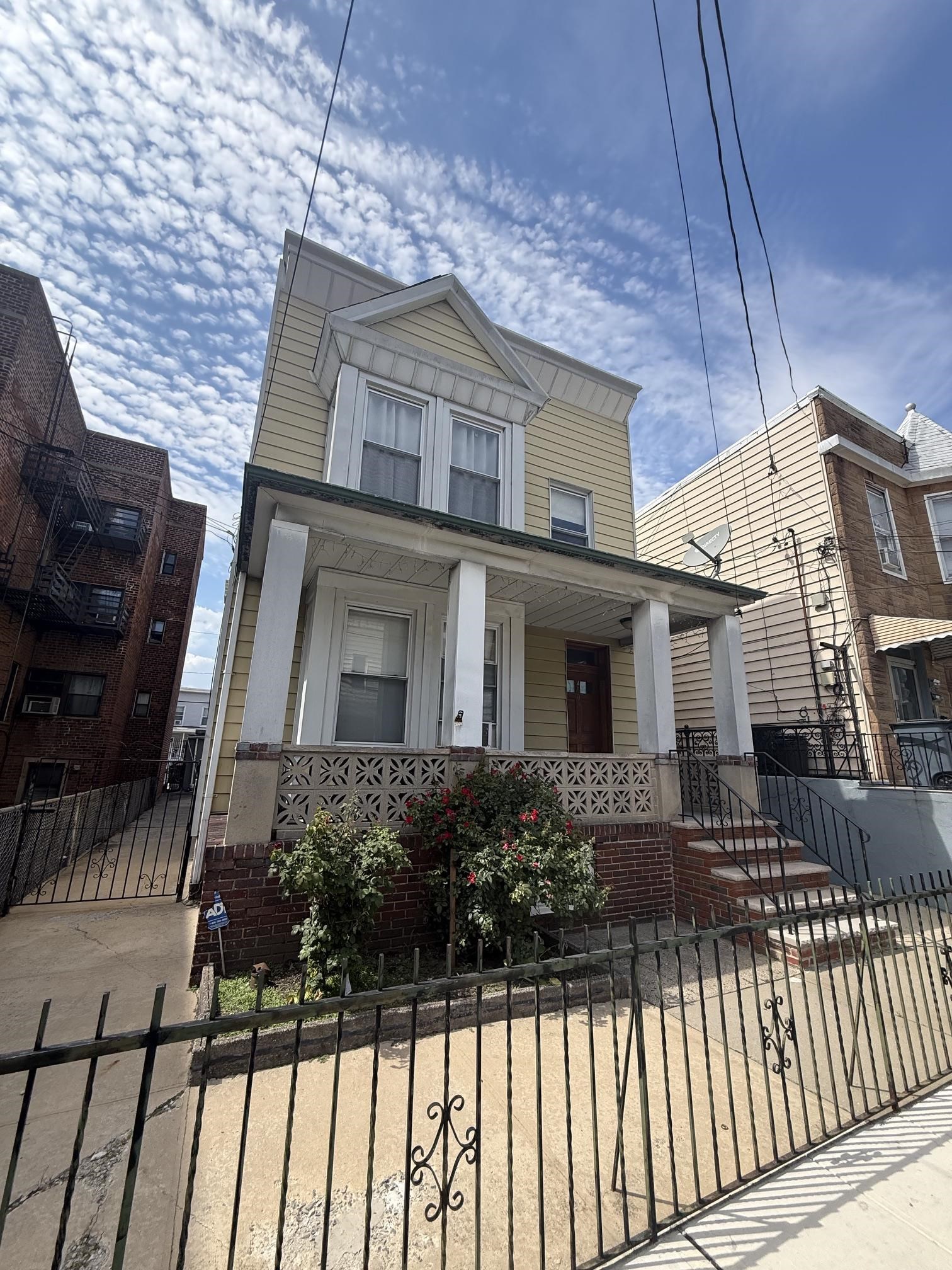 4509 Cottage Place Union City NJ 07087
