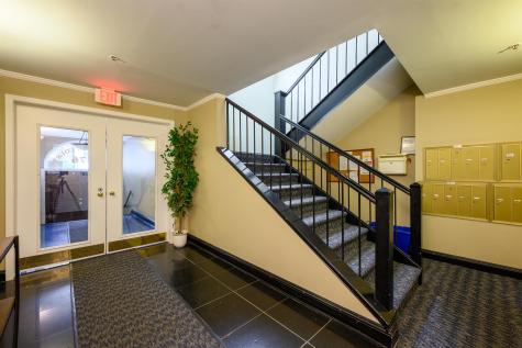 476 Monmouth Street Jersey City NJ 07302