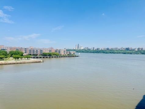340 The Promenade Edgewater NJ 07020