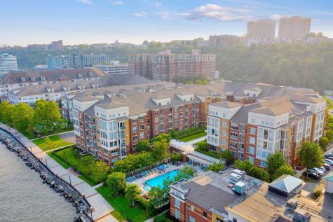 24 Avenue At Port Imperial West New York NJ 07093