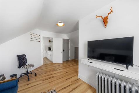 124 73rd Street North Bergen NJ 07047