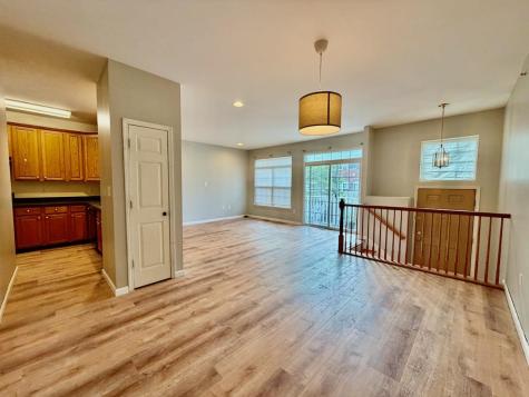 6 Mcmartin Court Jersey City NJ 07305