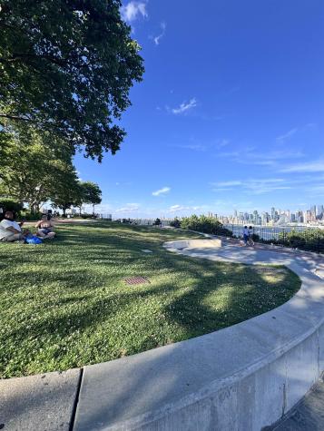 118 Parkview Avenue Weehawken NJ 07086