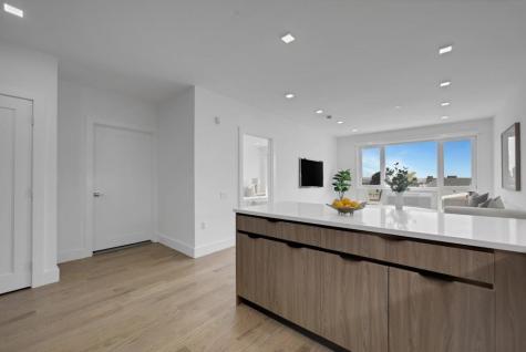 8404 4th Avenue North Bergen NJ 07047