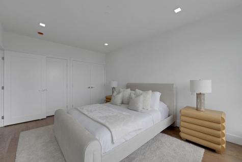 8404 4th Avenue North Bergen NJ 07047