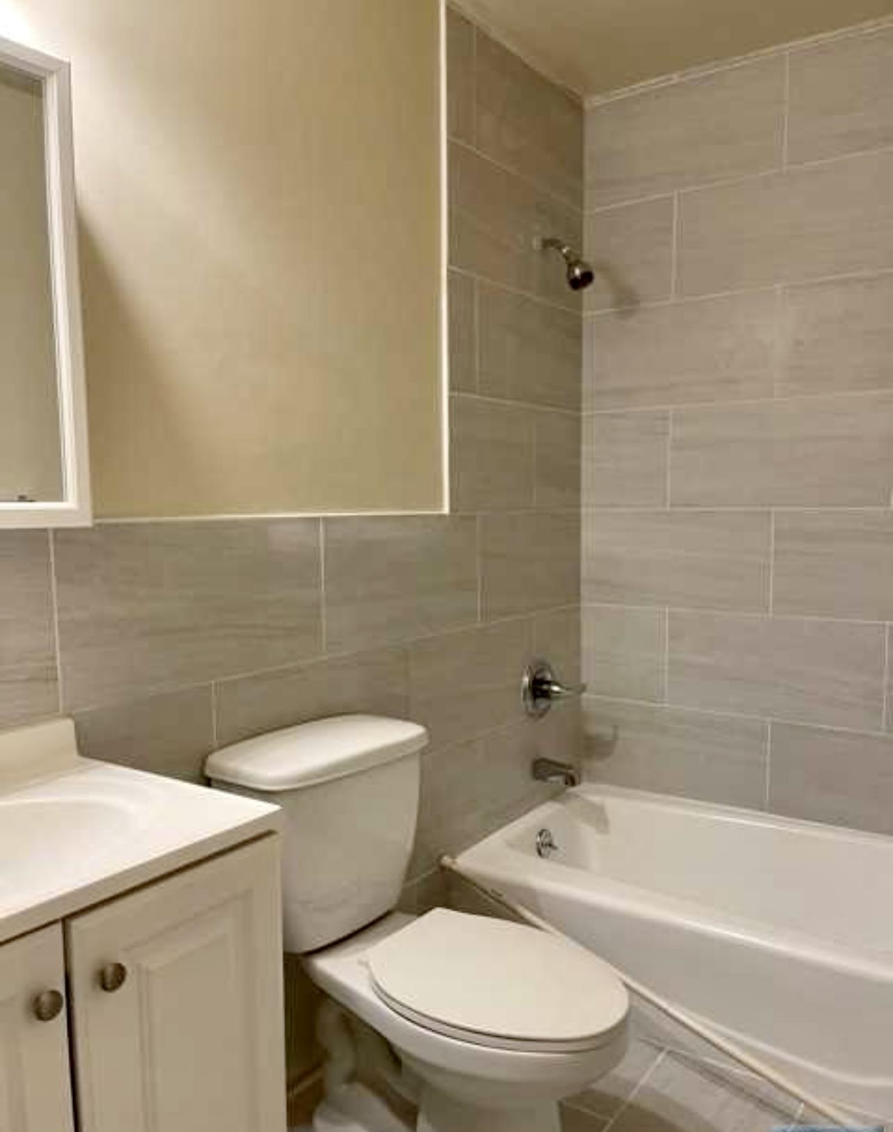 220 Meadow Lane Secaucus NJ 07094
