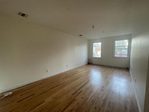 836 Broadway Bayonne NJ 07002