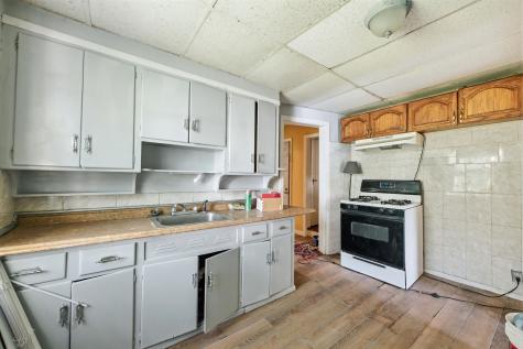 10 Mcgotty Place Irvington NJ 07111