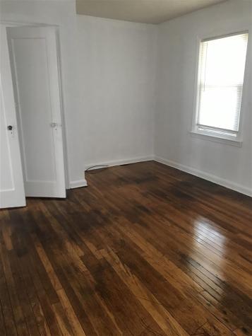 18 Kelly Parkway Bayonne NJ 07002