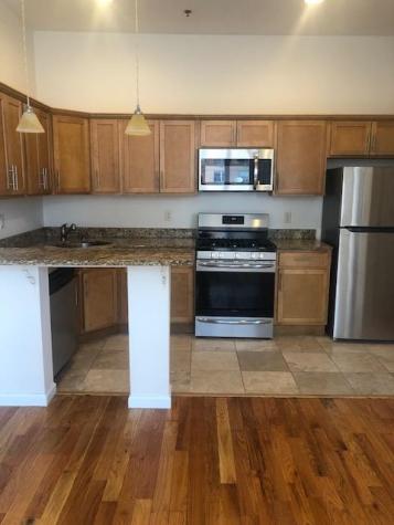 123 43rd Street Union City NJ 07087