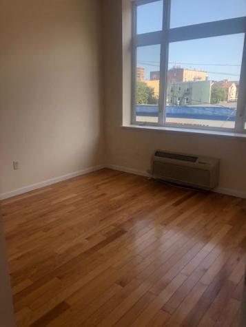 123 43rd Street Union City NJ 07087