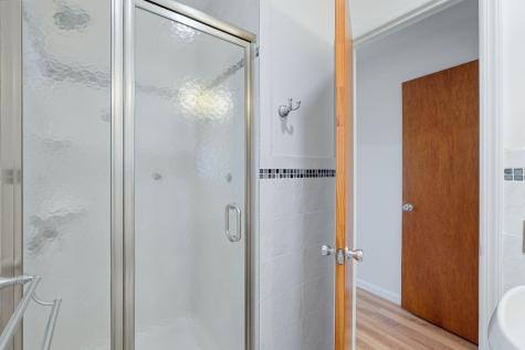 1151 51st Street North Bergen NJ 07047