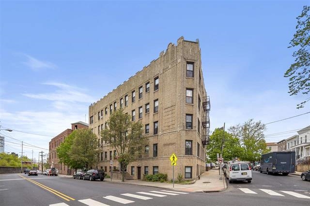 787 Summit Avenue Jersey City NJ 07307