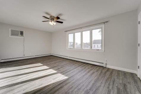 79 Hoyt Street Kearny NJ 07032