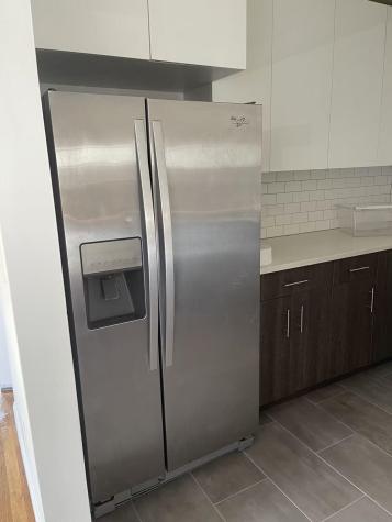 696 A Avenue E Bayonne NJ 07002-0000