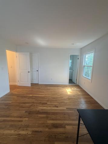 696 A Avenue E Bayonne NJ 07002-0000