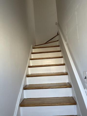 696 A Avenue E Bayonne NJ 07002-0000