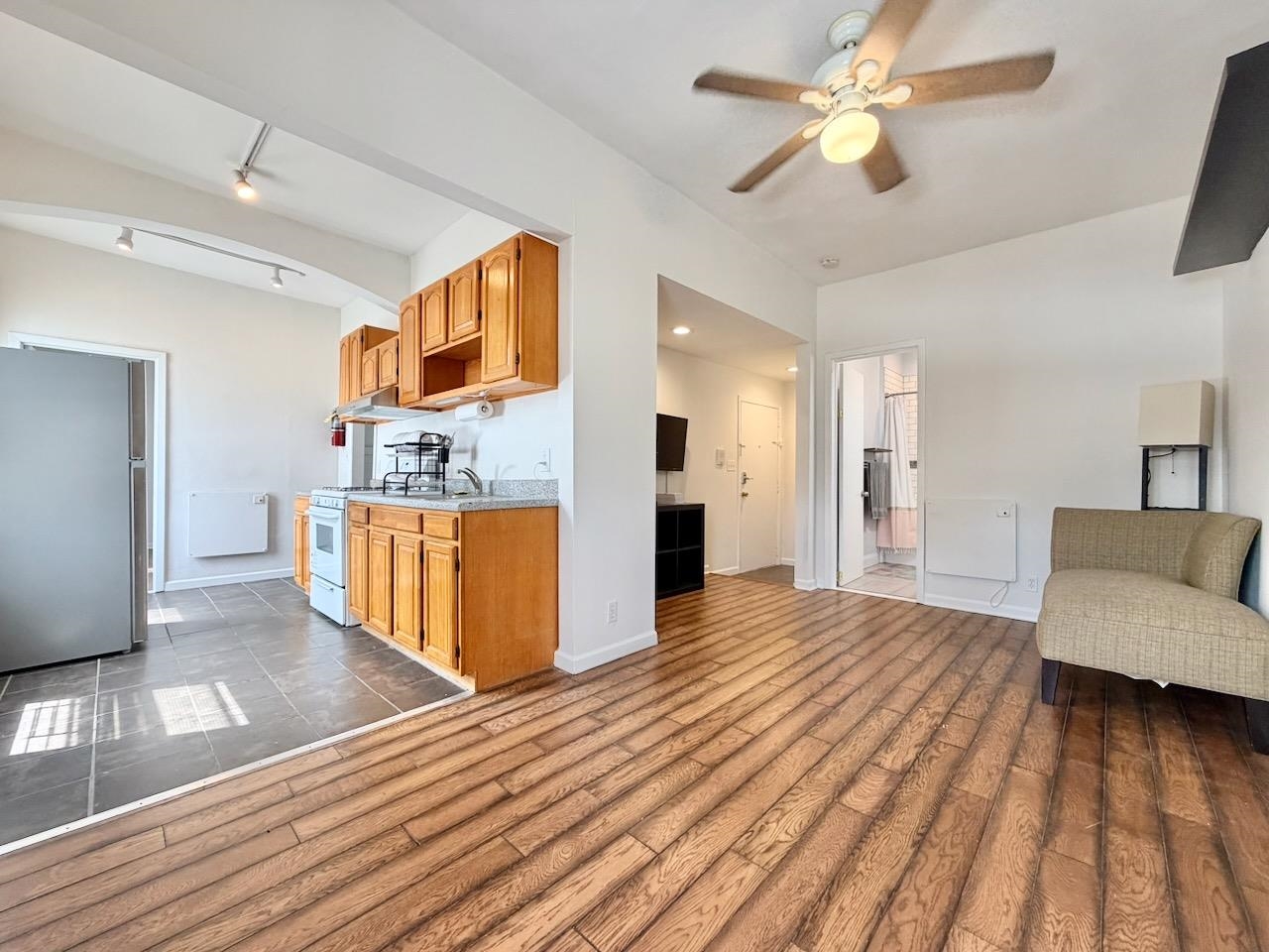 514 Monastery Place Union City NJ 07087