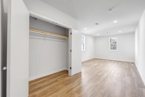 516 25th Street Union City NJ 07087