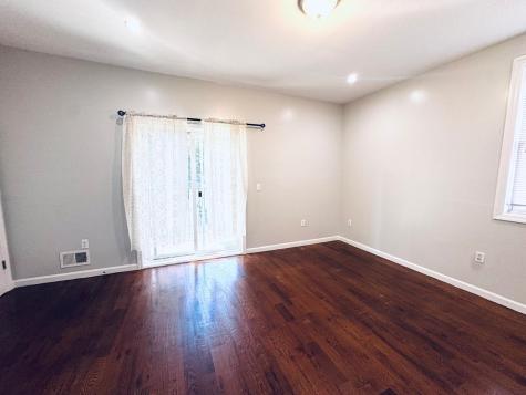 69 Hutton Street Jersey City NJ 07307