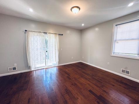 69 Hutton Street Jersey City NJ 07307