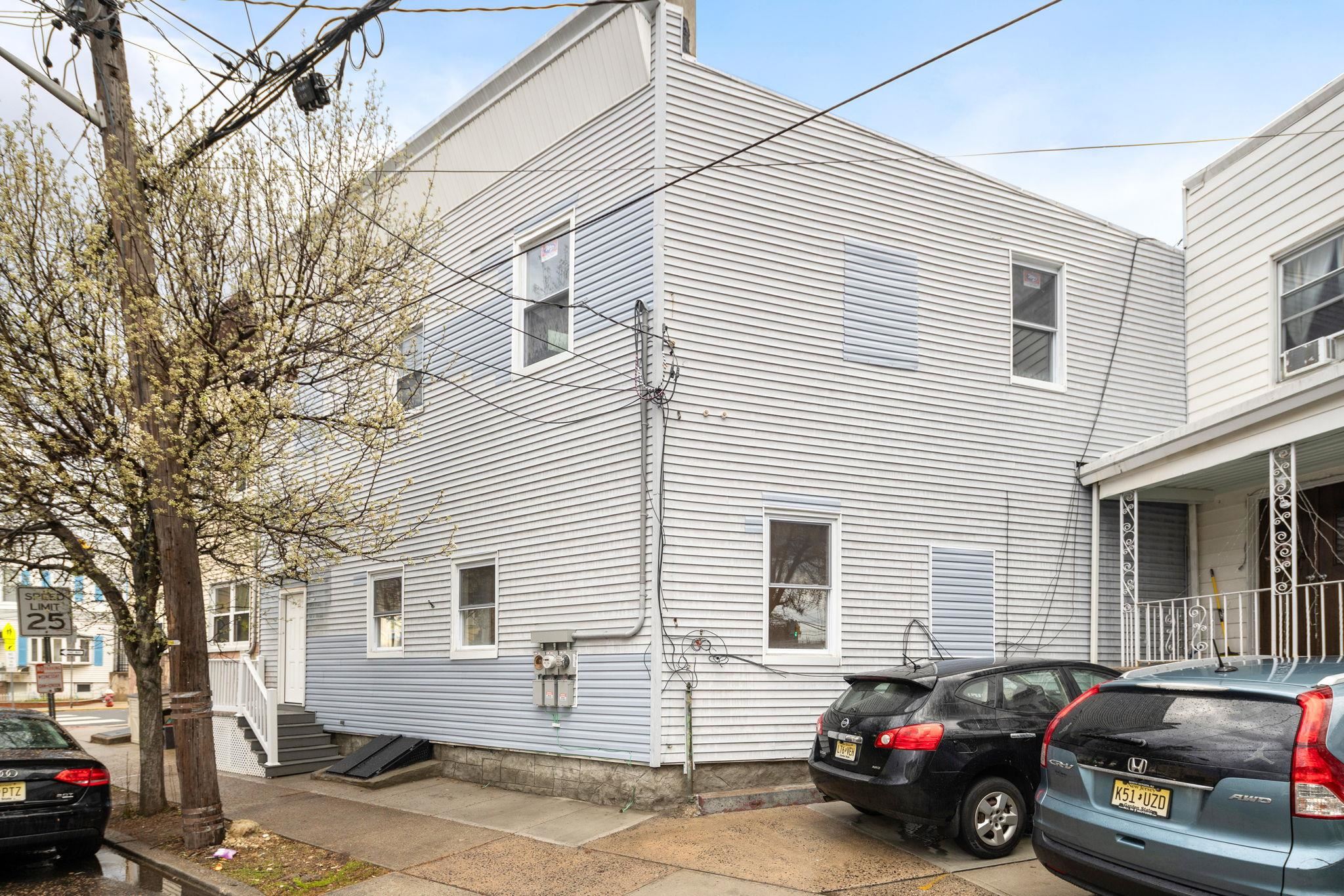 1016 Paterson Plank Road North Bergen NJ 07074